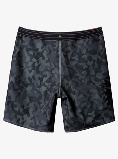 Quiksilver Waterman Throwback Camo 19" Boardshorts - Image 2