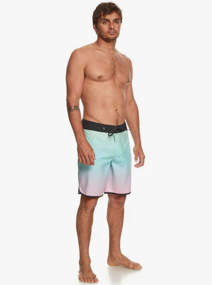 Quiksilver Everyday Scallop 19" Boardshorts - Image 5